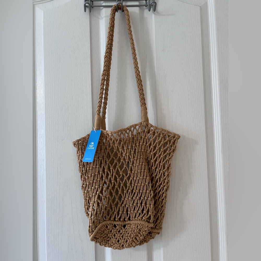 NWT Cupshe Stylish Tan Woven  Bag perfect for beach or farmer’s market